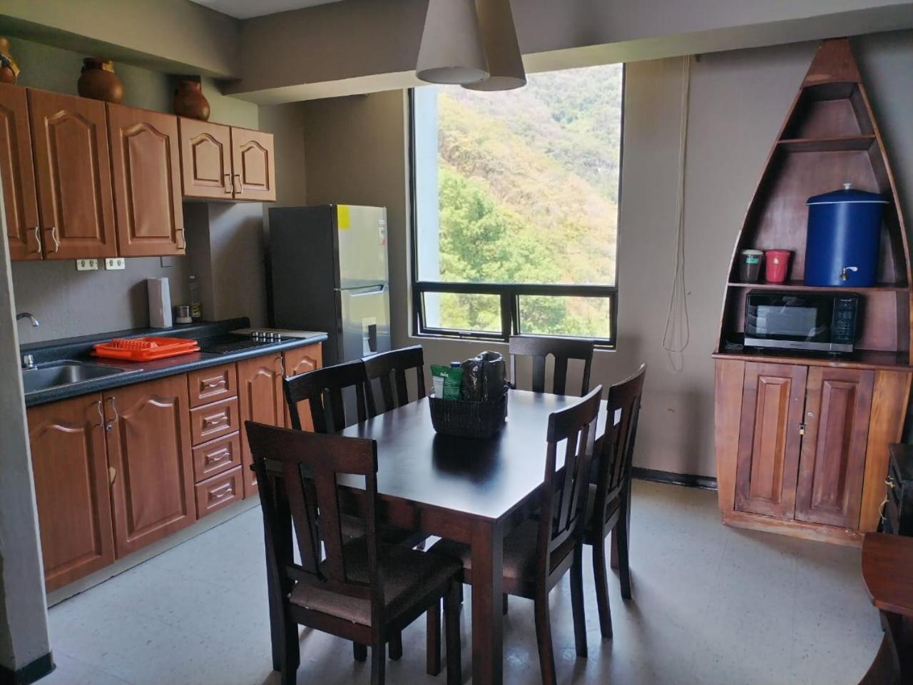 Sky View Atitlan Lake Suites - Free Breakfast Supplies Панахачел Екстериор снимка