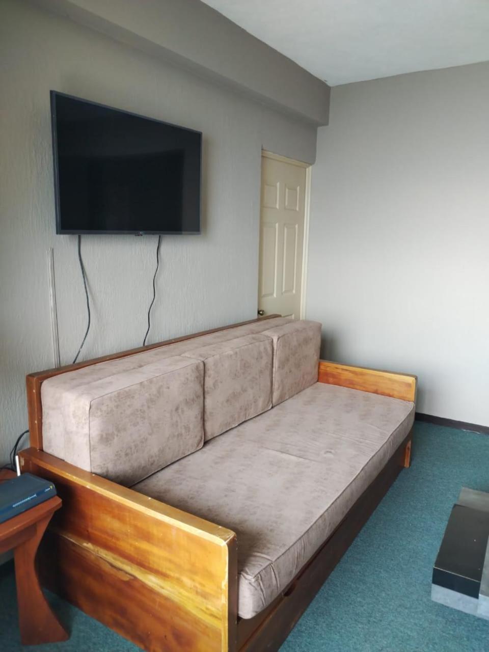 Sky View Atitlan Lake Suites - Free Breakfast Supplies Панахачел Екстериор снимка