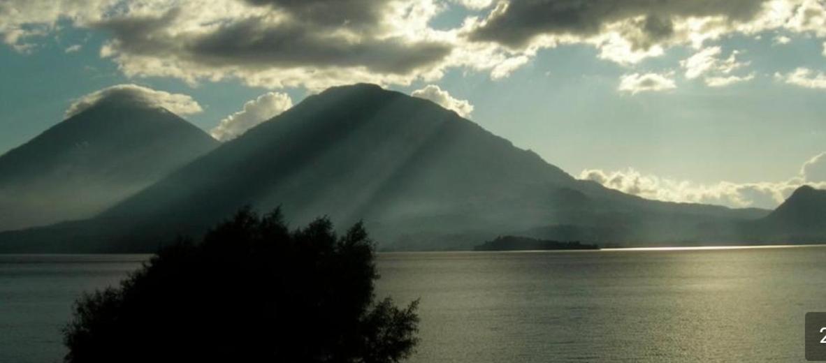 Sky View Atitlan Lake Suites - Free Breakfast Supplies Панахачел Екстериор снимка